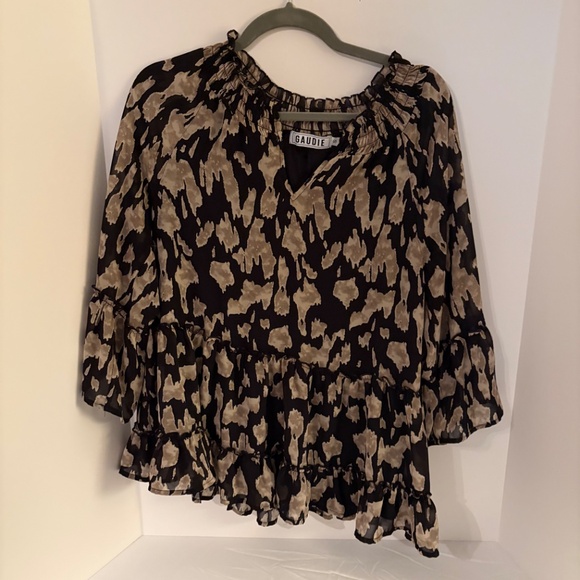 Flowered blouse - Picture 3 of 3